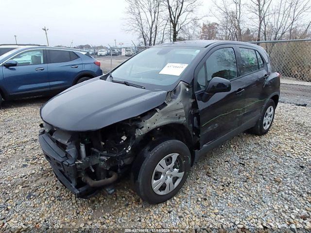 Chevrolet Trax Ls Image 4