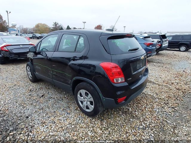 Chevrolet Trax Ls Image 3