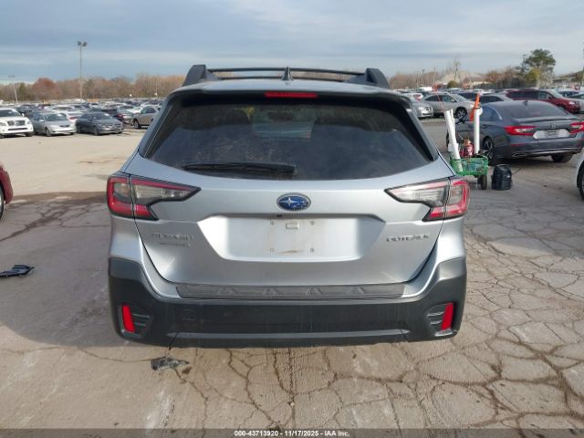 Subaru Outback Premium Image 6