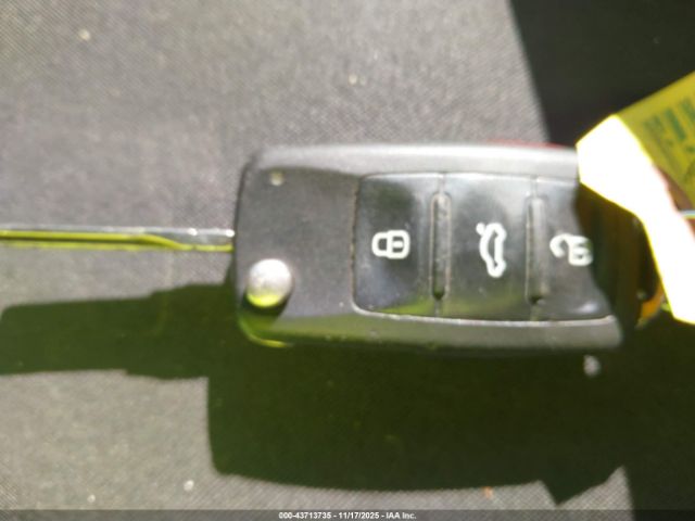 Volkswagen Golf 2.5l 4-door Image 16