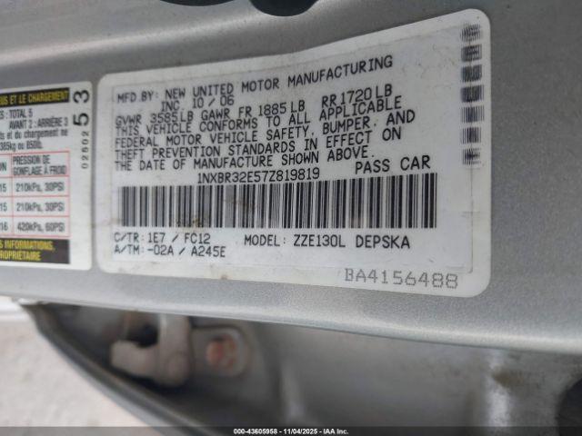 Toyota Corolla S Image 14