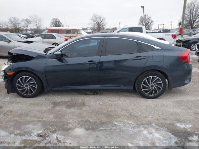 Honda Civic Lx Image 13