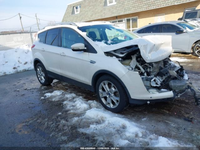 Ford Escape Titanium Image 1