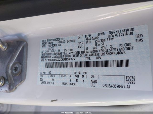 Ford Escape Titanium Image 6