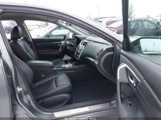 Nissan Altima 2.5 Sr Image 5