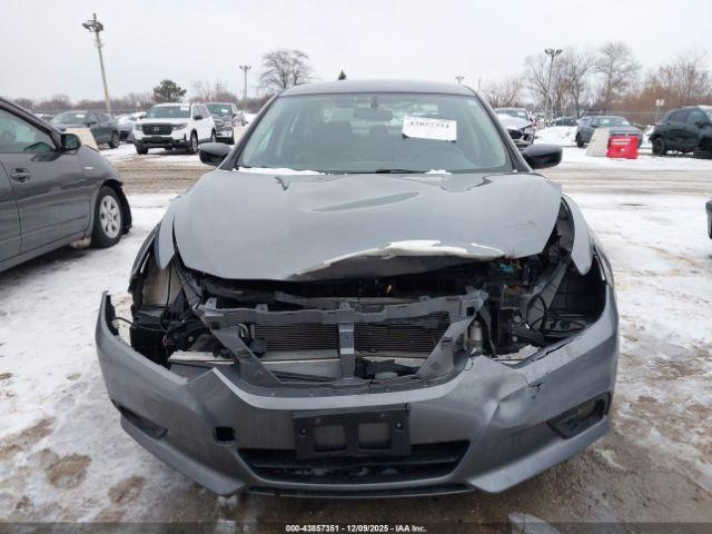 Nissan Altima 2.5 Sr Image 11