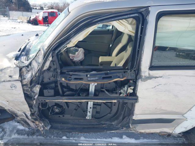 Jeep Liberty Sport Image 9