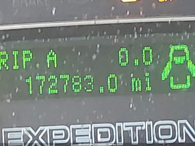 Ford Expedition Xlt Image 15