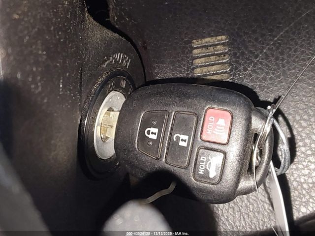 Toyota Corolla S Plus Image 15