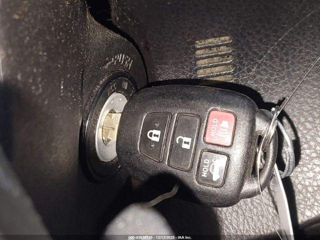 Toyota Corolla S Plus Image 15