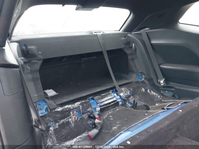 Dodge Challenger Image 4