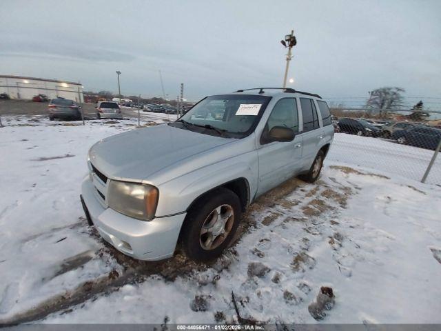 Chevrolet Trailblazer Lt Image 2