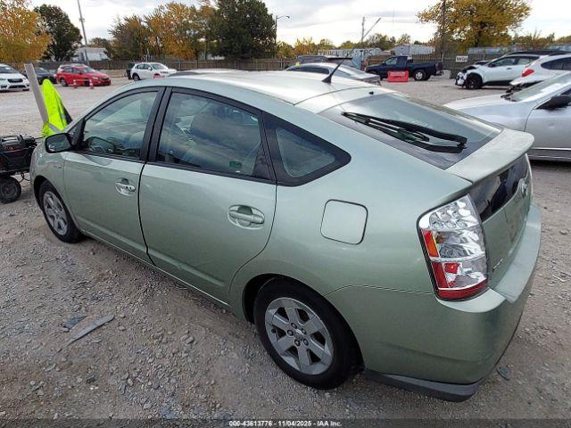 Toyota Prius Image 6
