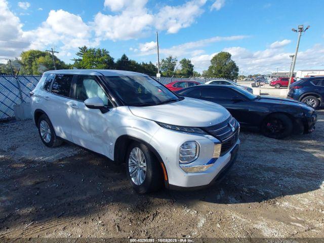  Salvage Mitsubishi Outlander