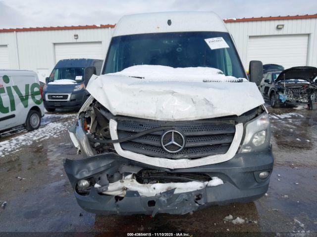 Mercedes-Benz Sprinter 2500 High Roof Image 16