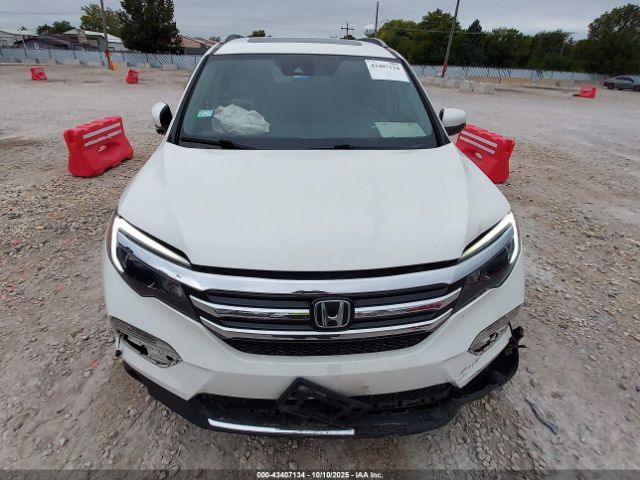 Honda Pilot Touring Image 12