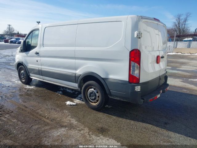 Ford Transit Image 13
