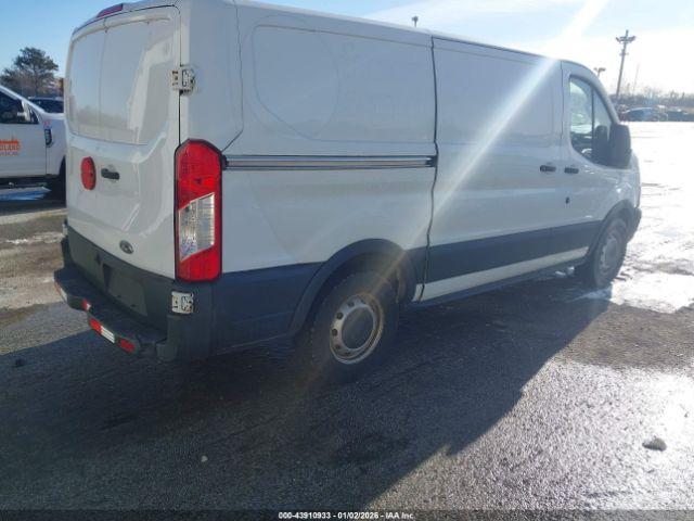 Ford Transit Image 7