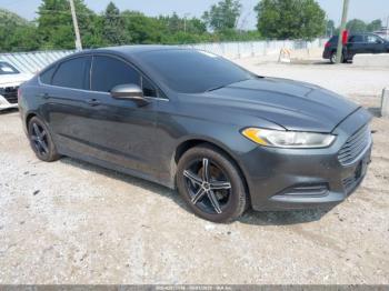  Salvage Ford Fusion