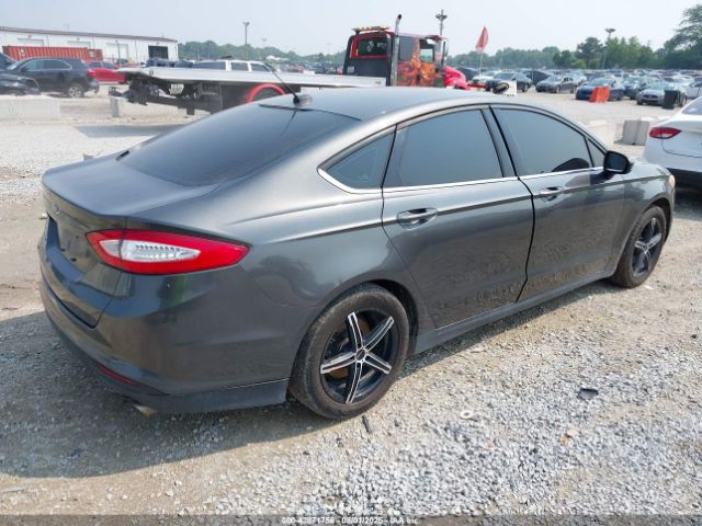Ford Fusion S Image 3