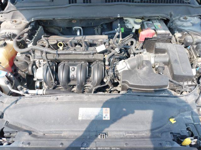 Ford Fusion S Image 9