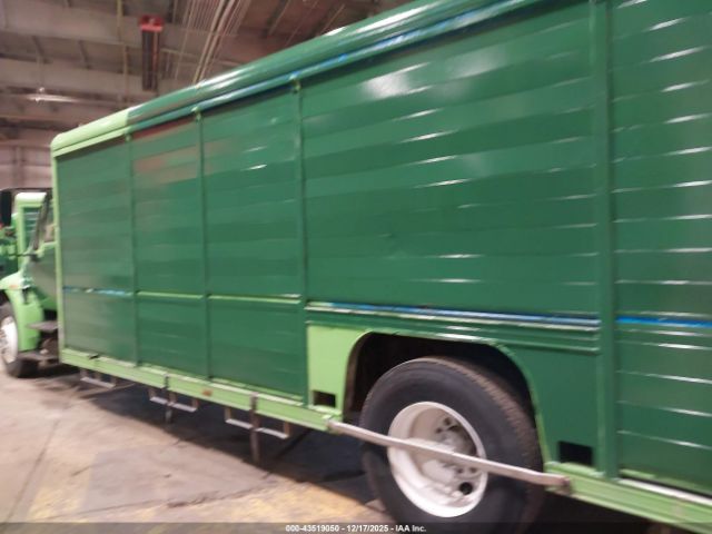 International 4000 4300 Image 11