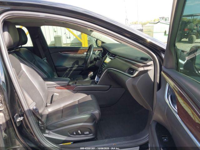 Cadillac XTS Luxury Image 7