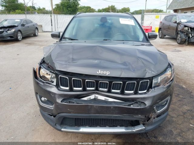 Jeep Compass Limited Fwd Image 11