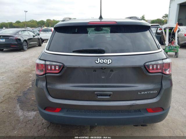 Jeep Compass Limited Fwd Image 14