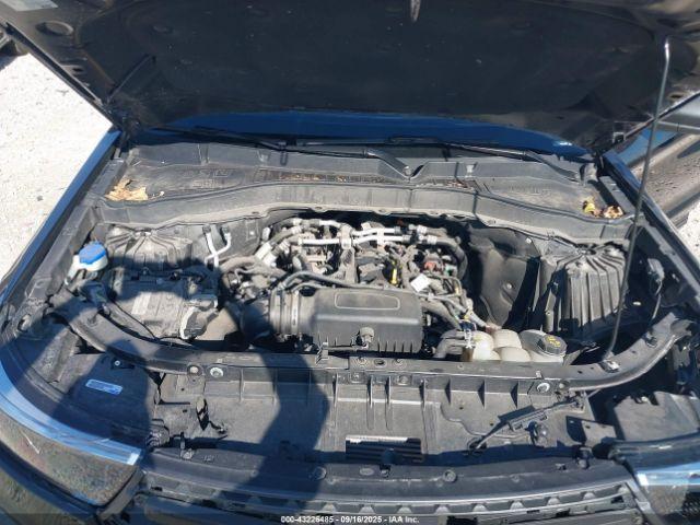 Ford Explorer Timberline Image 6