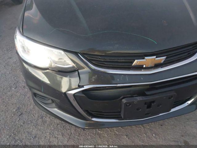 Chevrolet Sonic Lt Auto Image 6