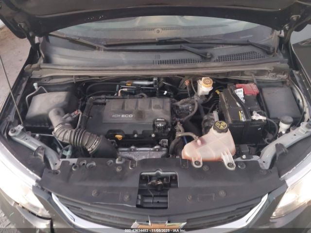 Chevrolet Sonic Lt Auto Image 13