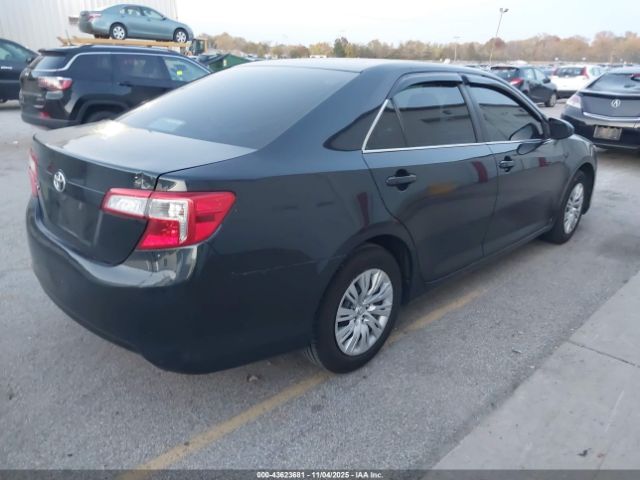 Toyota Camry L Image 6