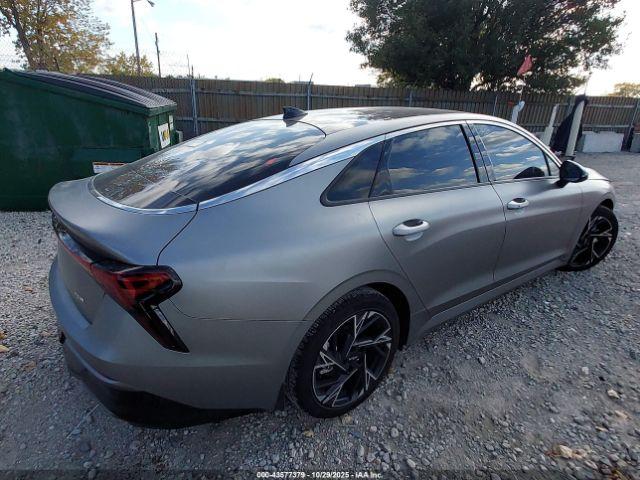 Kia K5 Gt-line Image 6