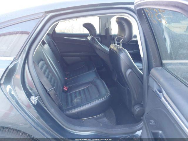 Ford Fusion S Image 6