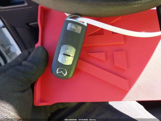 Mazda Cx Sport Image 15