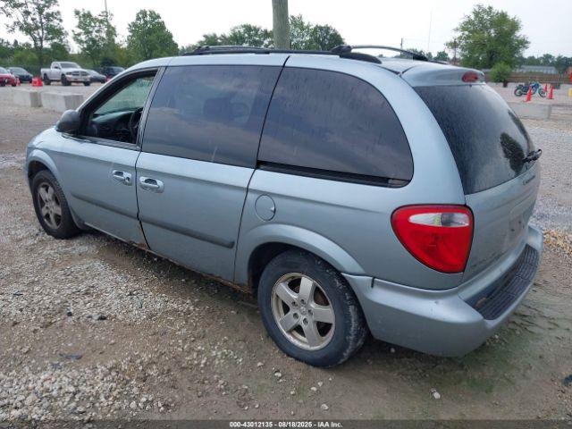 Dodge Caravan Sxt Image 9