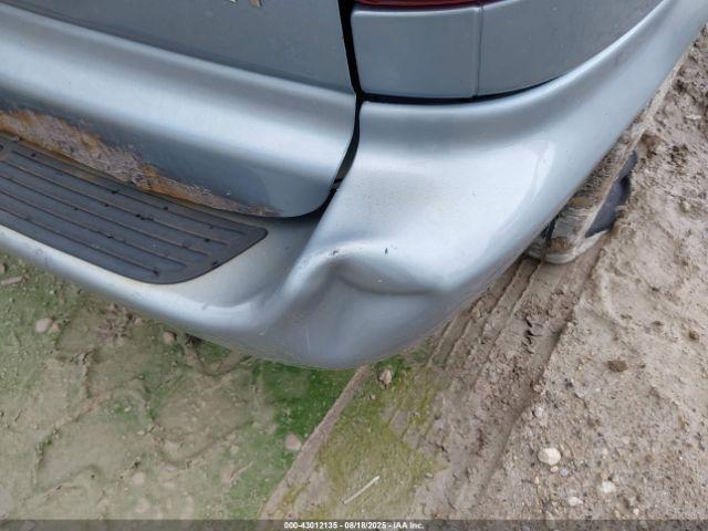 Dodge Caravan Sxt Image 3