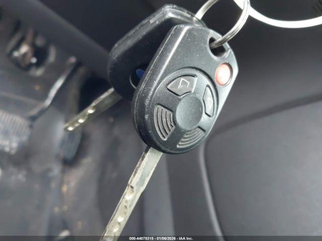 Ford Escape Se Image 9