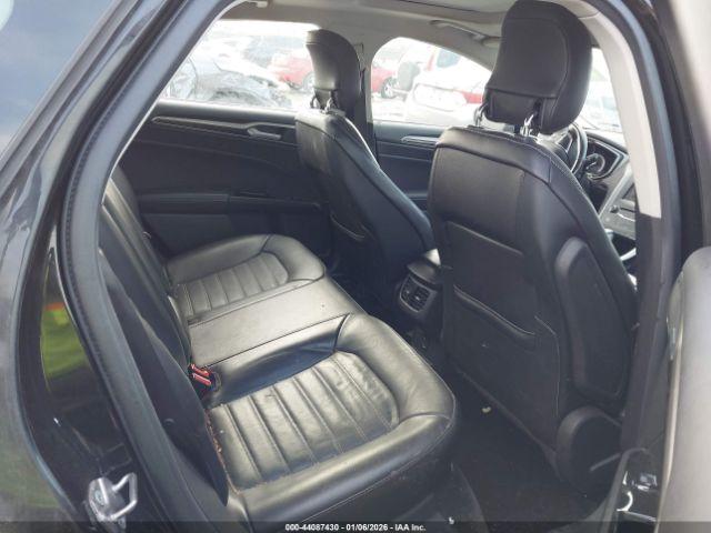 Ford Fusion Se Image 4