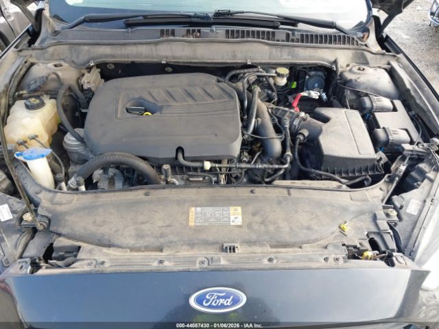 Ford Fusion Se Image 10