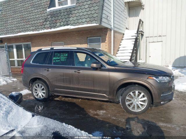 Volvo XC90 T6 Momentum Image 19