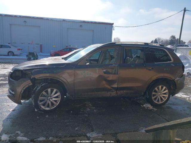 Volvo XC90 T6 Momentum Image 4