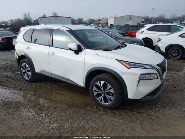  Salvage Nissan Rogue