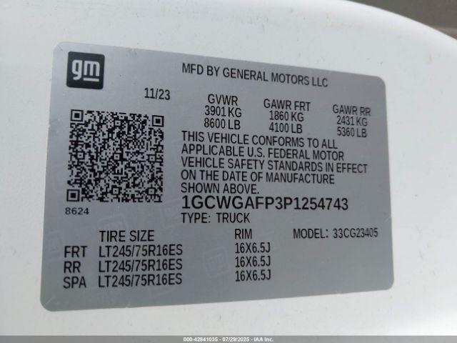 Chevrolet Express Rwd 2500 Regular Wheelbase Wt Image 3