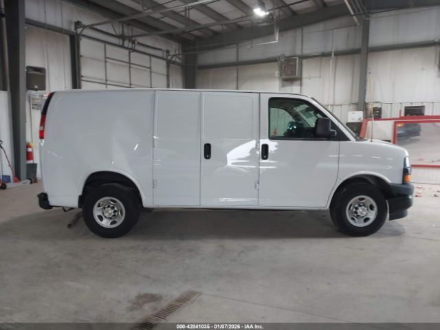Chevrolet Express Rwd 2500 Regular Wheelbase Wt Image 9