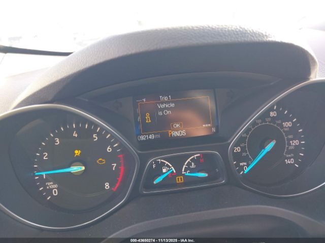 Ford Escape Titanium Image 12