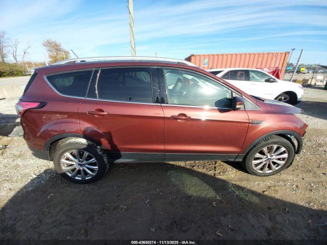 Ford Escape Titanium Image 3