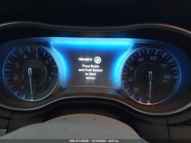 Chrysler 300c Image 15