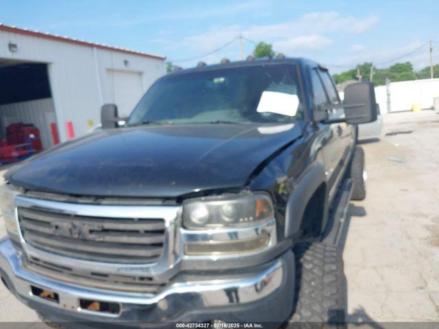 GMC Sierra 2500 Slt Image 4